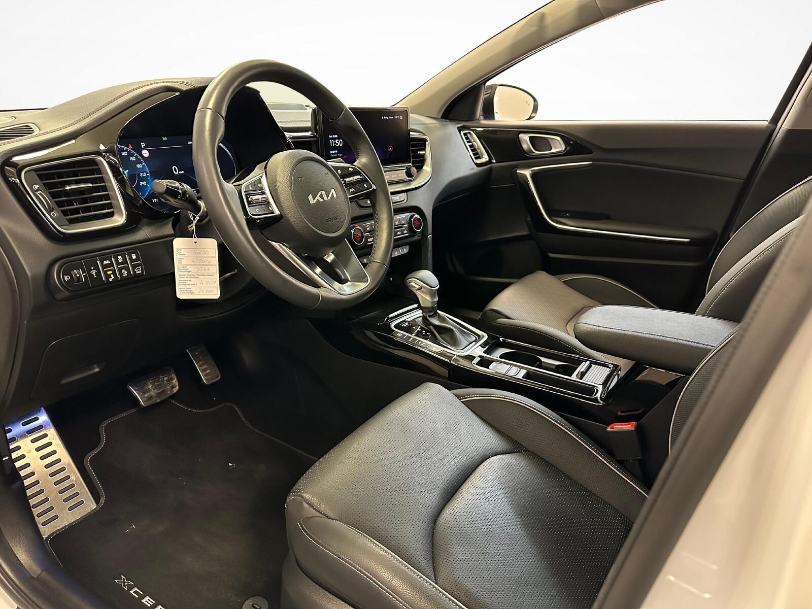 KIA XCeed 1.6 GDi Plug-in Hybrid Style, Plug-in-Hybrid Petrol/Electric, Second hand / Used, Automatic - 4