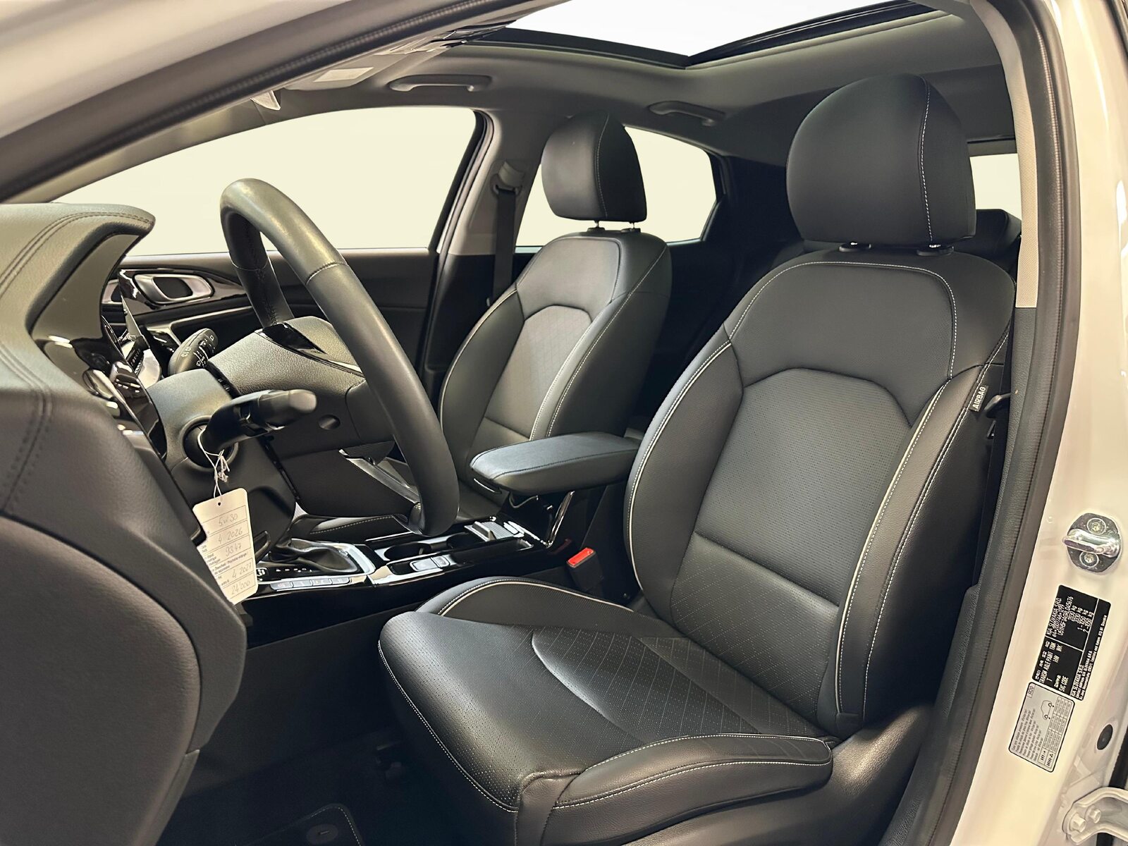 KIA XCeed 1.6 GDi Plug-in Hybrid Style, Plug-in-Hybrid Petrol/Electric, Second hand / Used, Automatic - 5