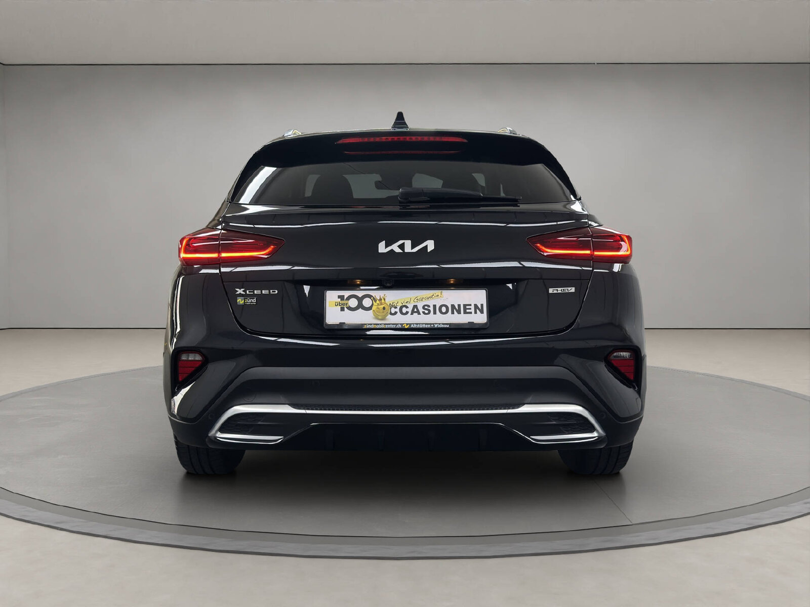 KIA XCeed 1.6 GDi Plug-in Hybrid Style, Plug-in-Hybrid Petrol/Electric, Second hand / Used, Automatic - 4