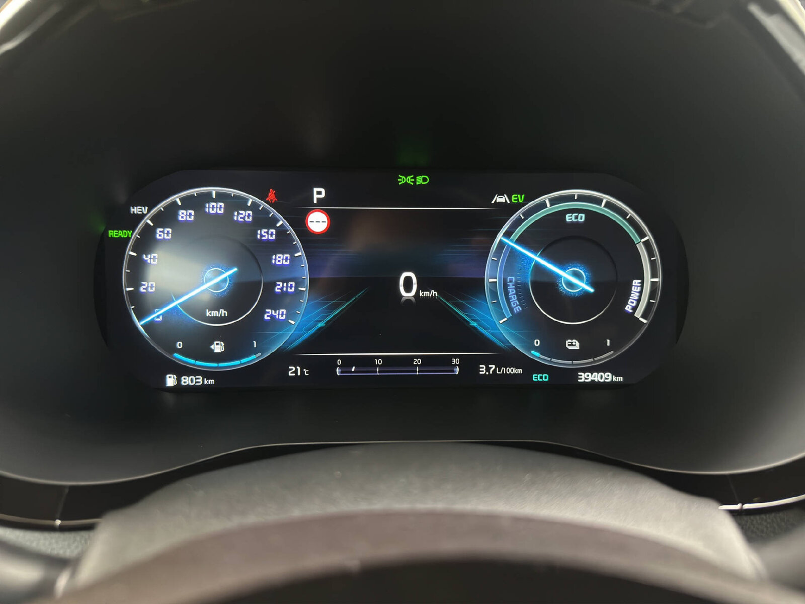 KIA XCeed 1.6 GDi Plug-in Hybrid Style, Plug-in-Hybrid Petrol/Electric, Second hand / Used, Automatic - 7