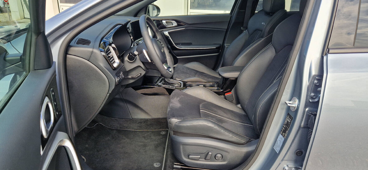 KIA XCeed 1.5 T-GDi GT-Line, Petrol, Ex-demonstrator, Automatic - 6