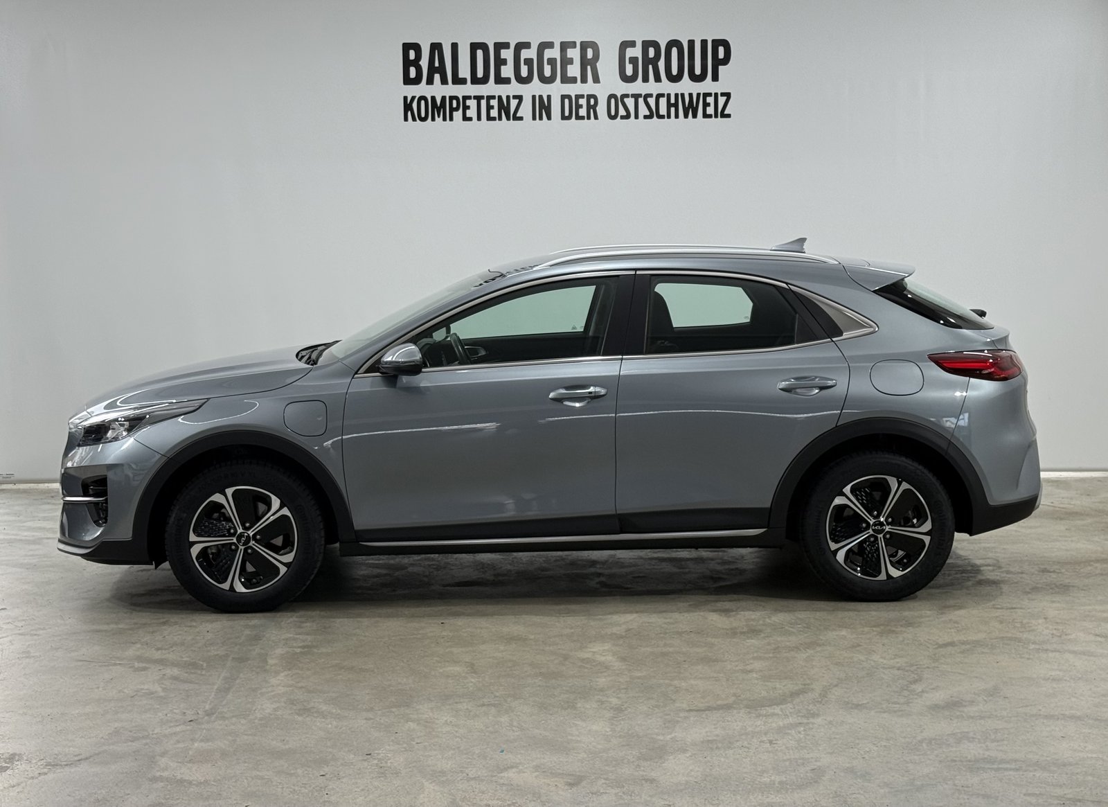 KIA XCeed 1.6 GDi Plug-in Hybrid S, Full-Hybrid Petrol/Electric, Second hand / Used, Automatic - 2