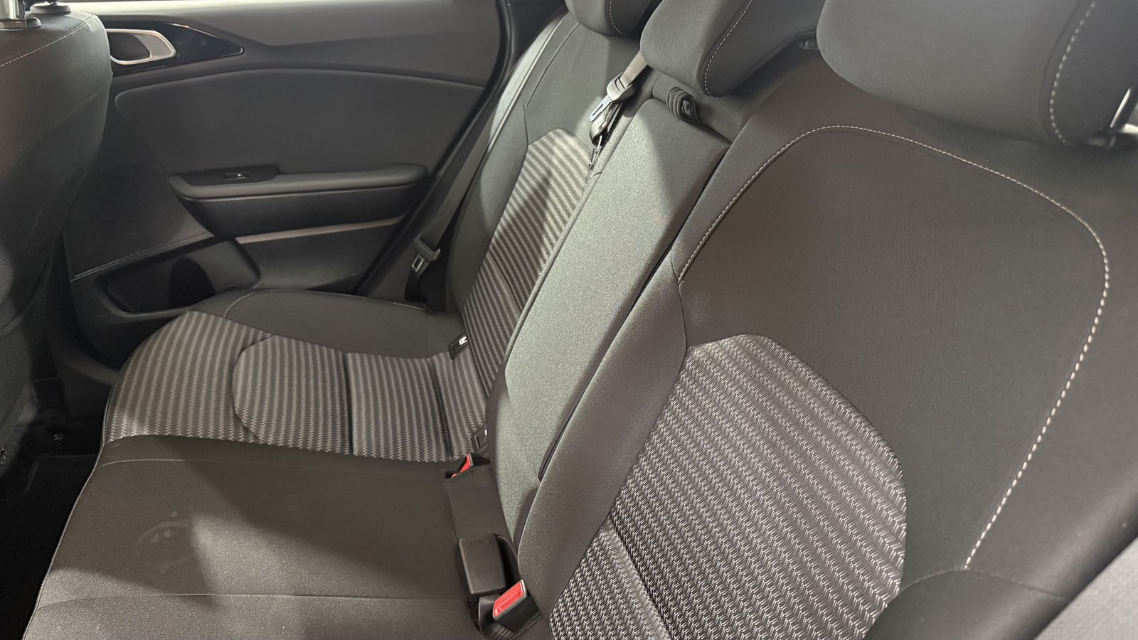 KIA XCeed 1.6 GDi Plug-in Hybrid S, Full-Hybrid Petrol/Electric, Second hand / Used, Automatic - 6