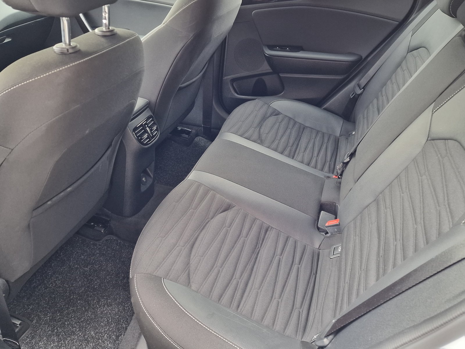 KIA XCeed 1.5 T-GDi GT-Line DCT MHEV, Benzina, Occasioni / Usate, Manuale - 6