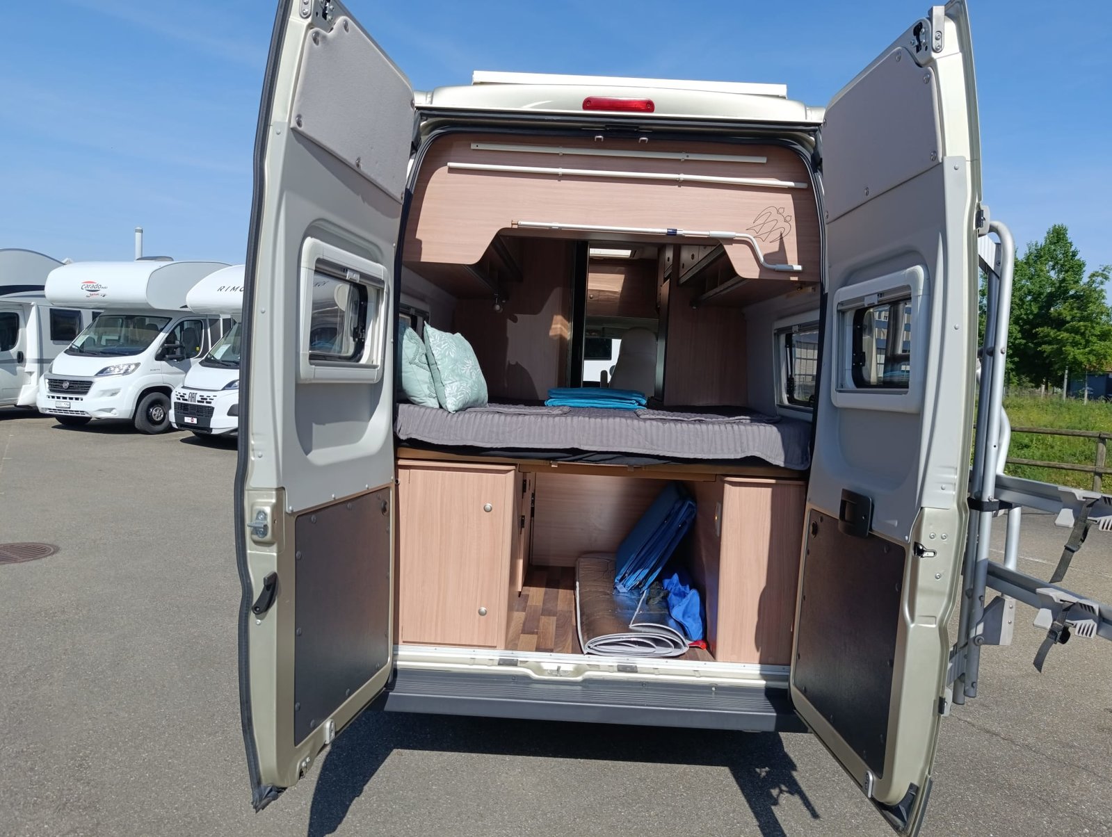 KNAUS K250L *** Die Königsklasse der Kastenwagen ***Längsb, Diesel, Second hand / Used, Manual - 4