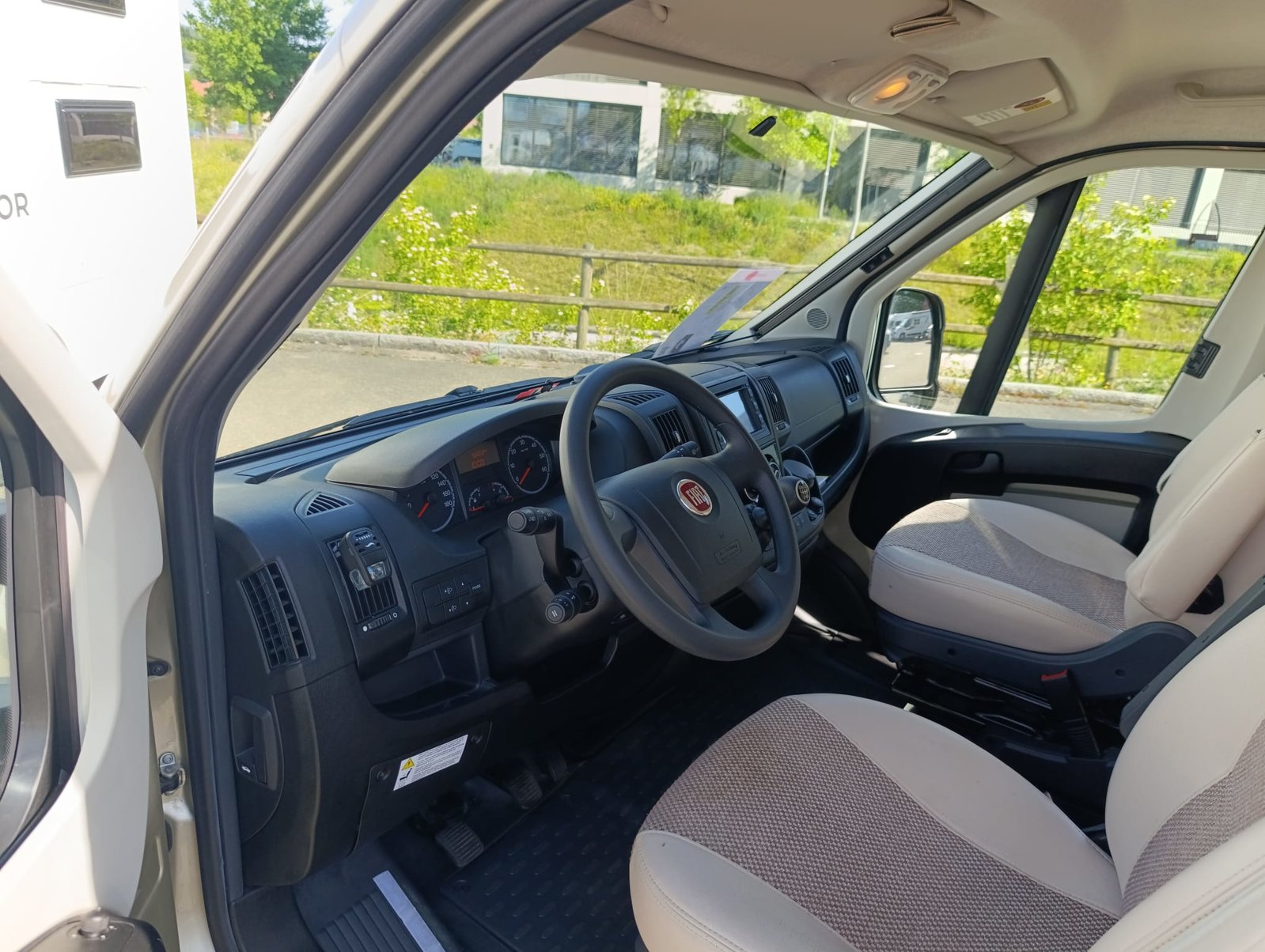 KNAUS K250L *** Die Königsklasse der Kastenwagen ***Längsb, Diesel, Second hand / Used, Manual - 6