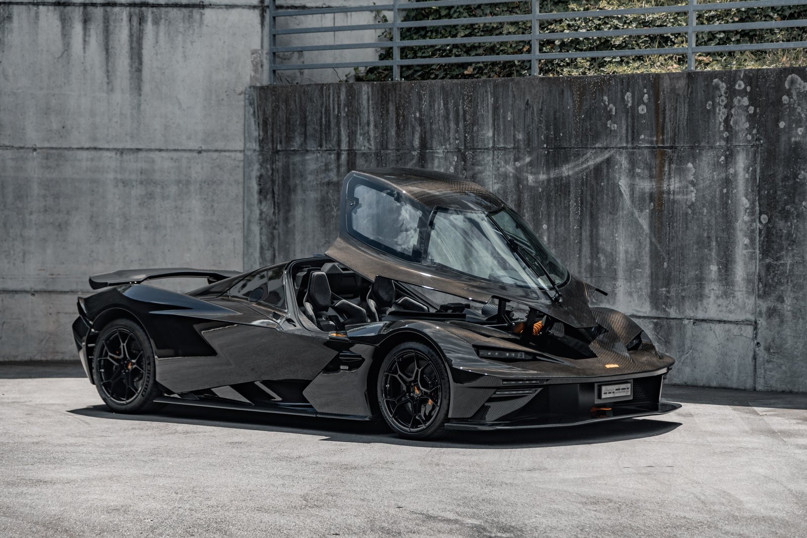 KTM GT-XR 1of100, Essence, Voiture nouvelle, Automatique - 3