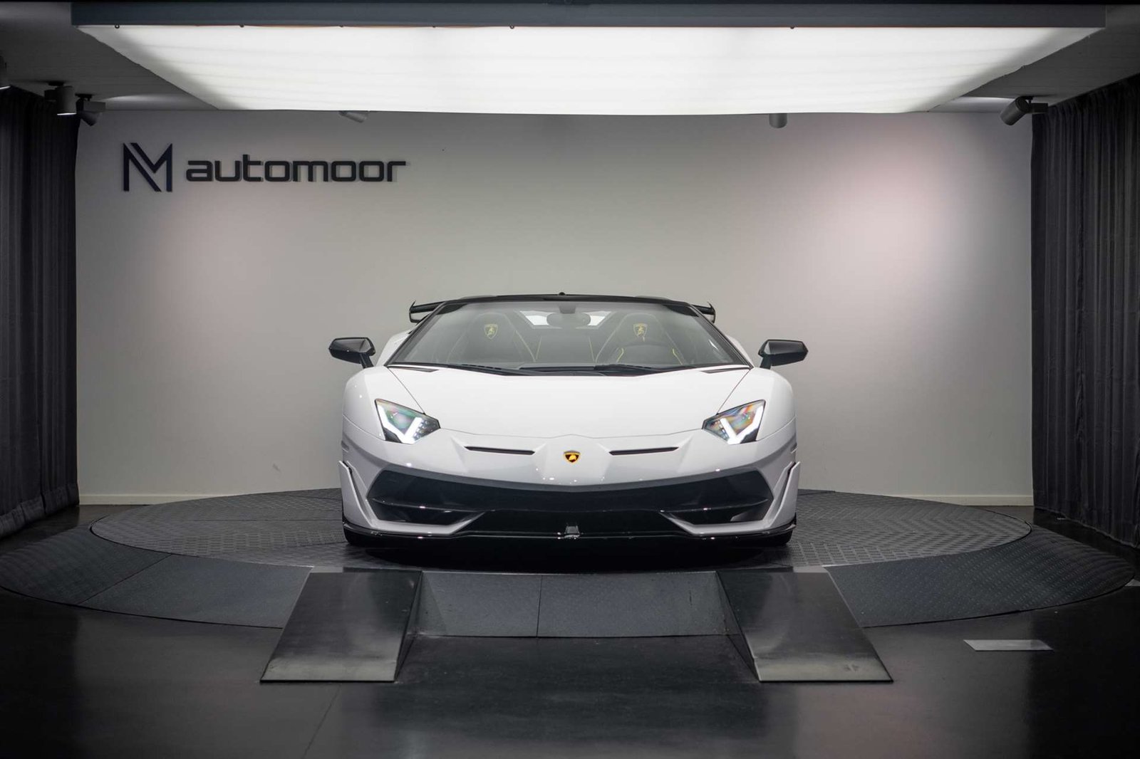 LAMBORGHINI LAMBORGHINI Aventador LP770-4 SVJ Superveloce Ro, Benzin, Occasion / Gebraucht, Automatik - 3