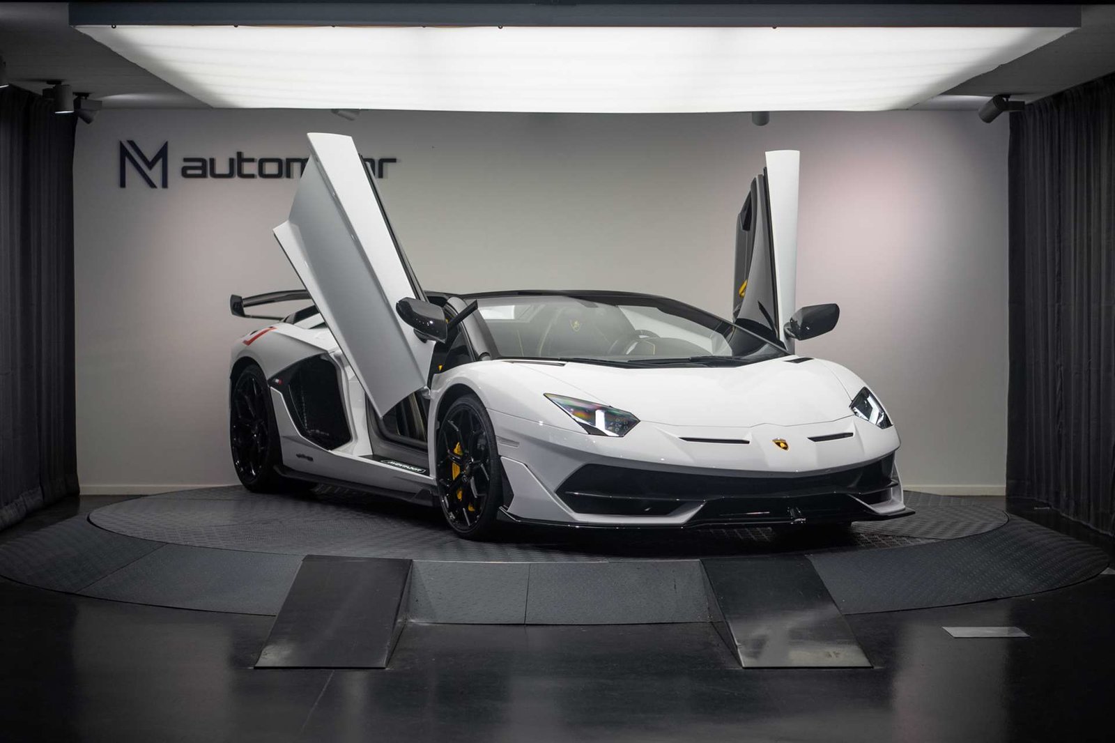 LAMBORGHINI LAMBORGHINI Aventador LP770-4 SVJ Superveloce Ro, Benzin, Occasion / Gebraucht, Automatik - 5