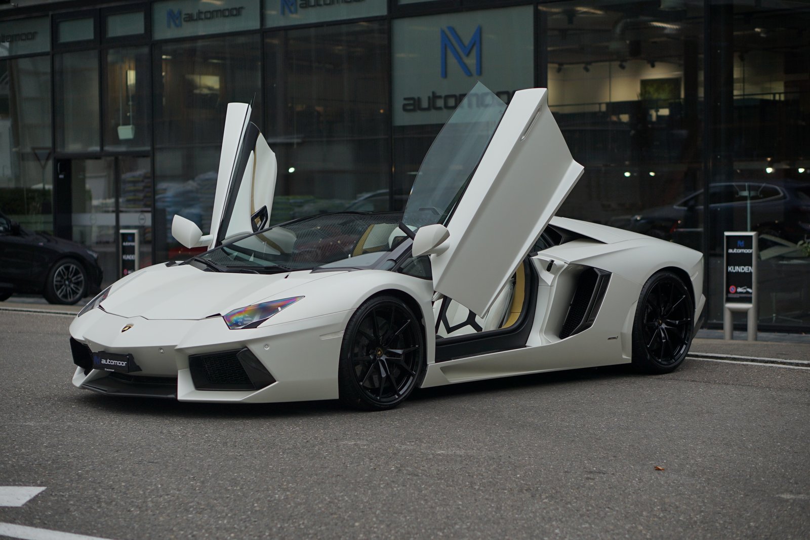 LAMBORGHINI Aventador LP700-4 Roadster E-Gear *SONDERPREIS*, Essence, Occasion / Utilisé, Automatique - 2