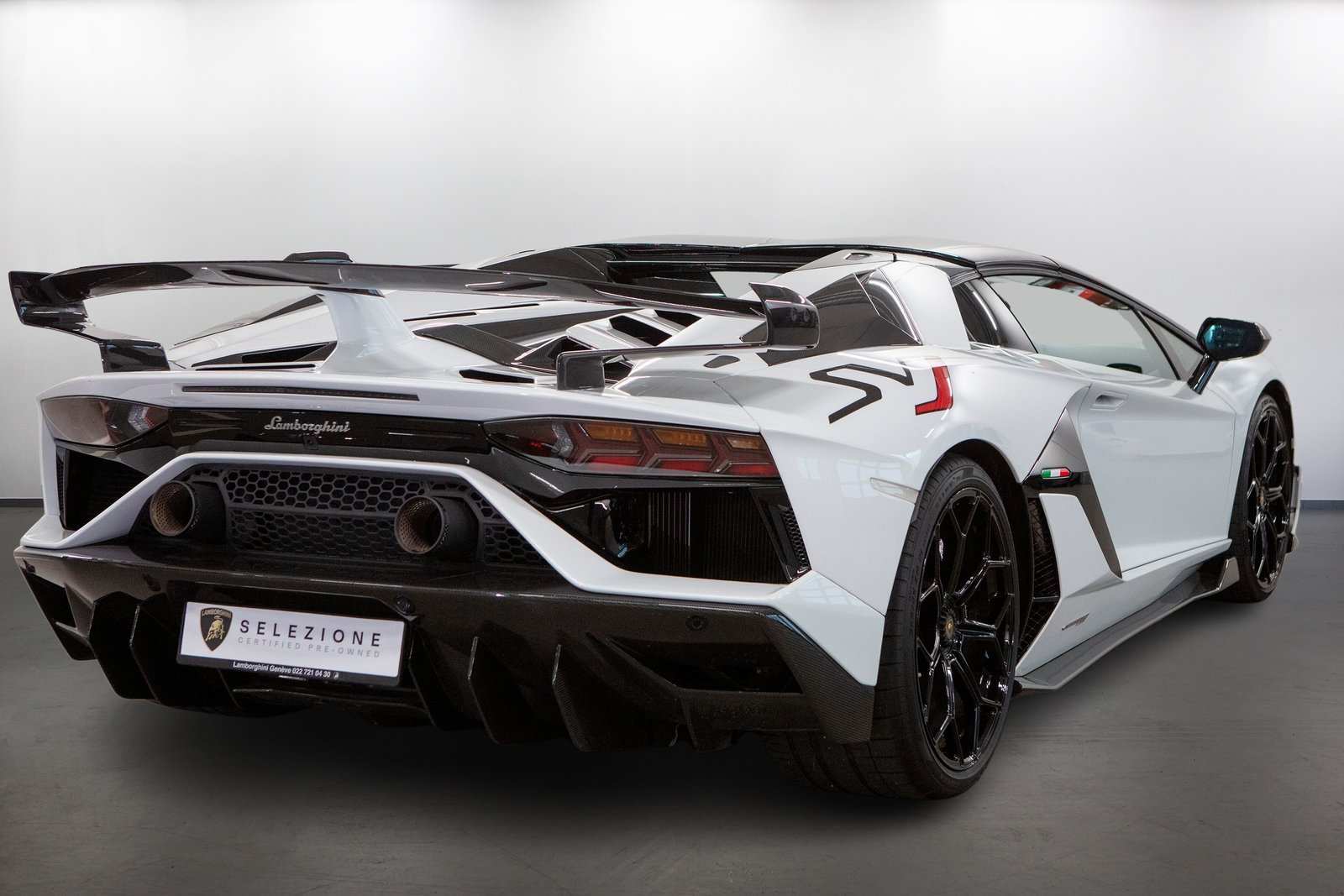 LAMBORGHINI Aventador LP770-4 SVJ Superveloce Roadster E-Gea, Petrol, Second hand / Used, Automatic - 3