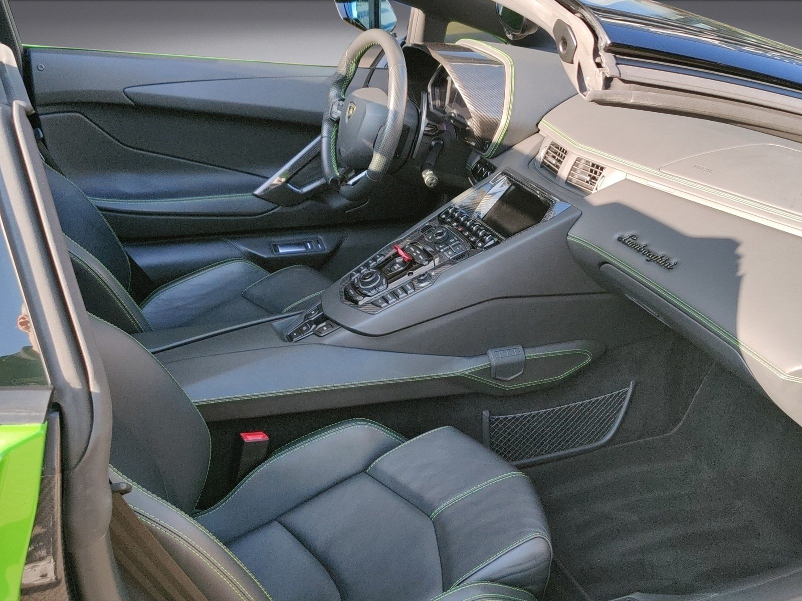 LAMBORGHINI Aventador Roadster 6.5 S, Essence, Occasion / Utilisé, Automatique - 6