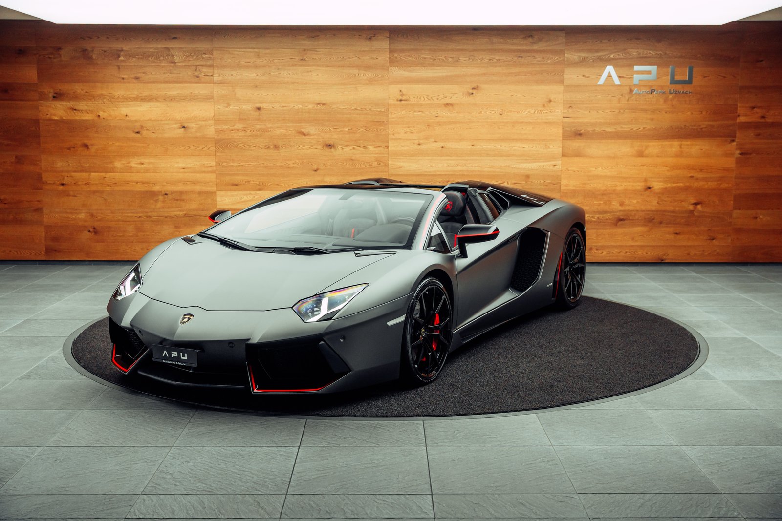LAMBORGHINI Aventador LP700-4 Roadster E-Gear Pirelli Editio, Essence, Occasion / Utilisé, Automatique - 4