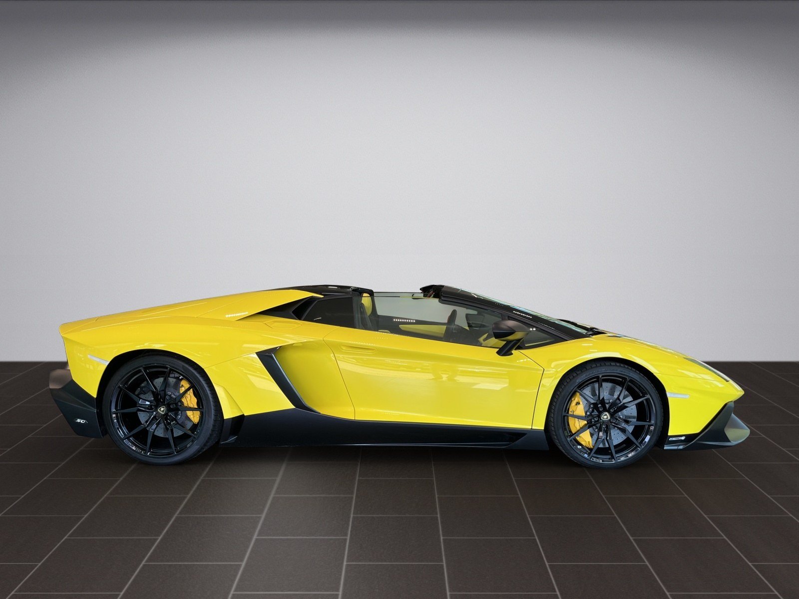 LAMBORGHINI Aventador Roadster 6.5 LP720 50 Anniversario Rds, Essence, Occasion / Utilisé, Automatique - 2