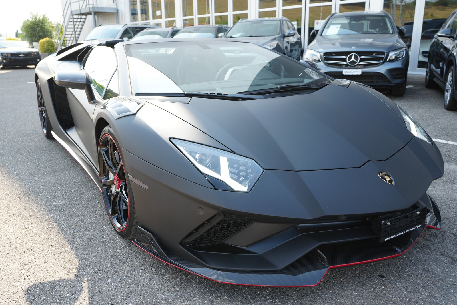 LAMBORGHINI Aventador S LP740-4 Roadster E-Gear, Essence, Occasion / Utilisé, Automatique - 2