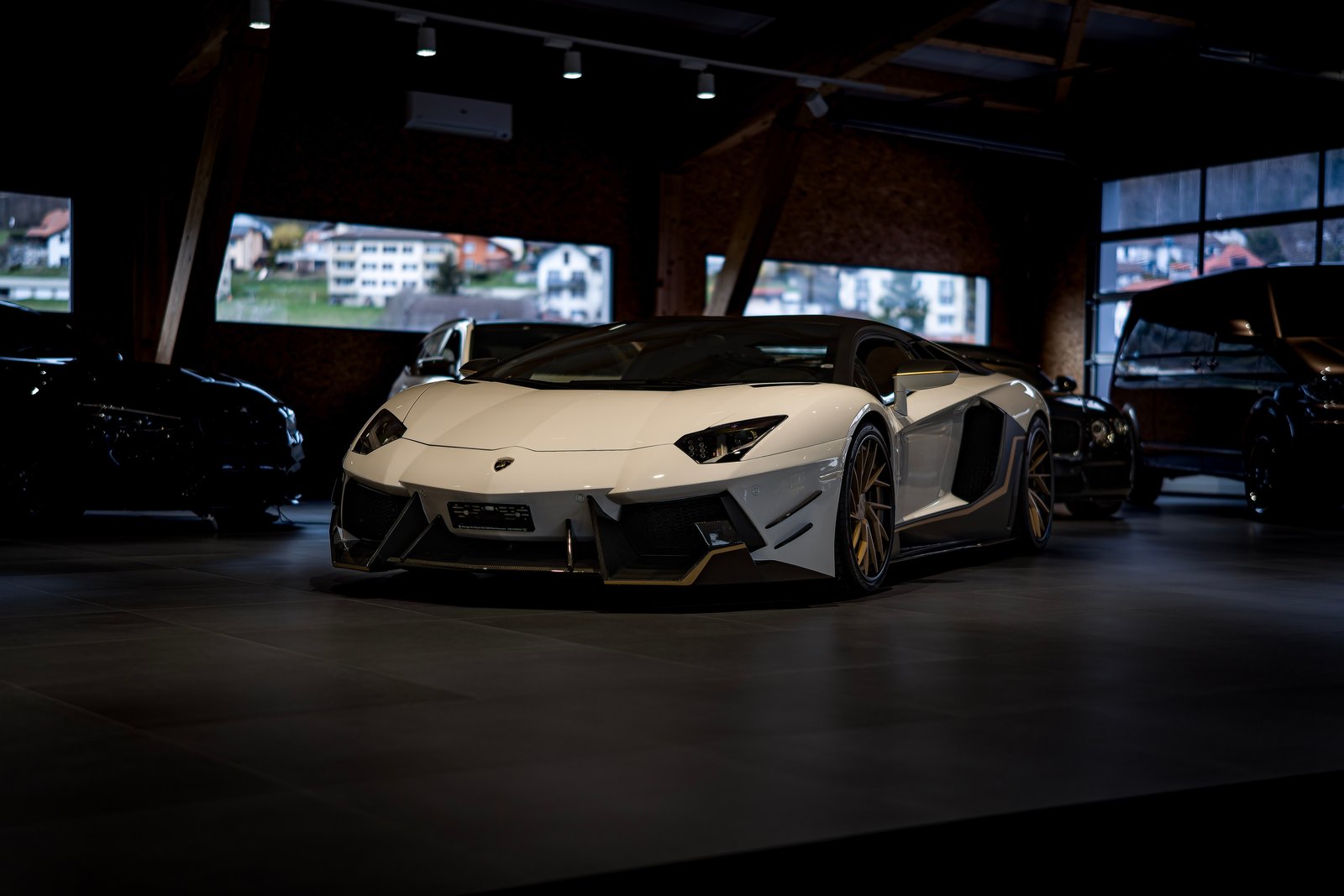 LAMBORGHINI Aventador UNIQUE LP700-4 Coupé E-Gear, Benzin, Occasion / Gebraucht, Automatik - 3