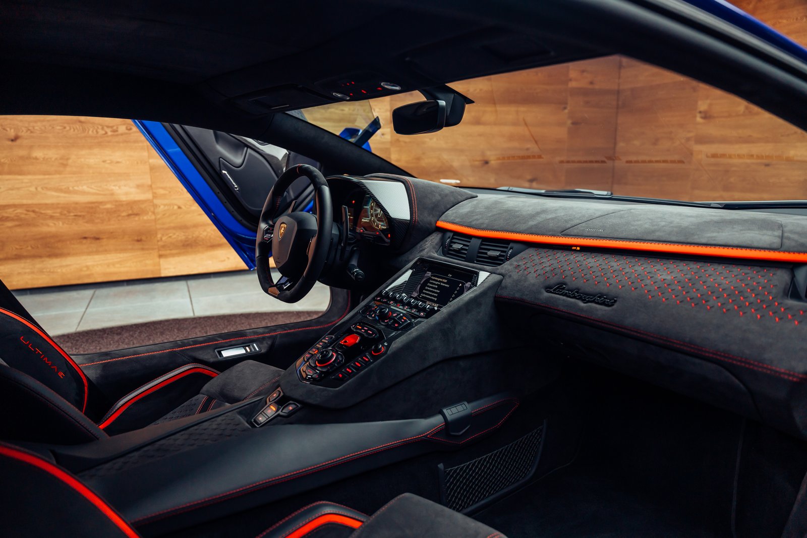LAMBORGHINI Aventador LP780-4 Coupé E-Gear Ultimae, Mild-Hybrid Benzin/Elektro, Occasion / Gebraucht, Automatik - 6