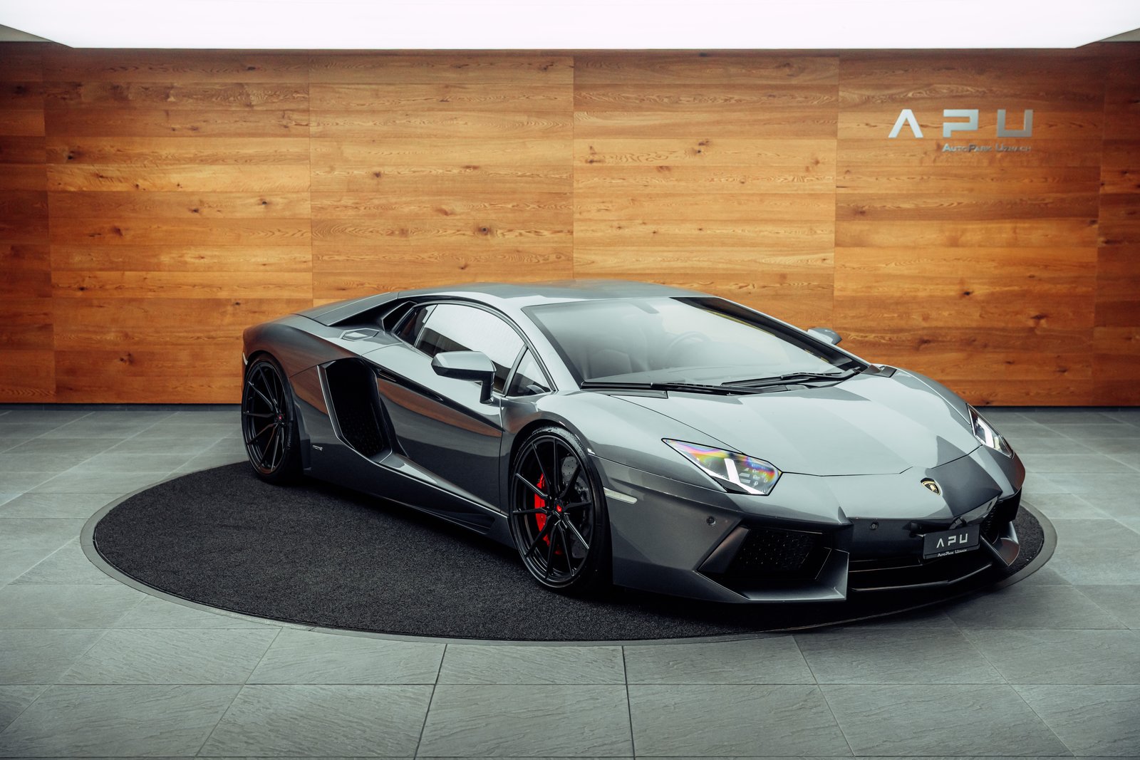 LAMBORGHINI Aventador LP700-4 Coupé E-Gear Grigio Estoque