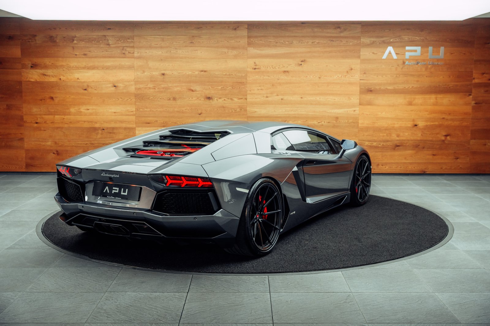LAMBORGHINI Aventador LP700-4 Coupé E-Gear Grigio Estoque, Benzin, Occasion / Gebraucht, Automatik - 2