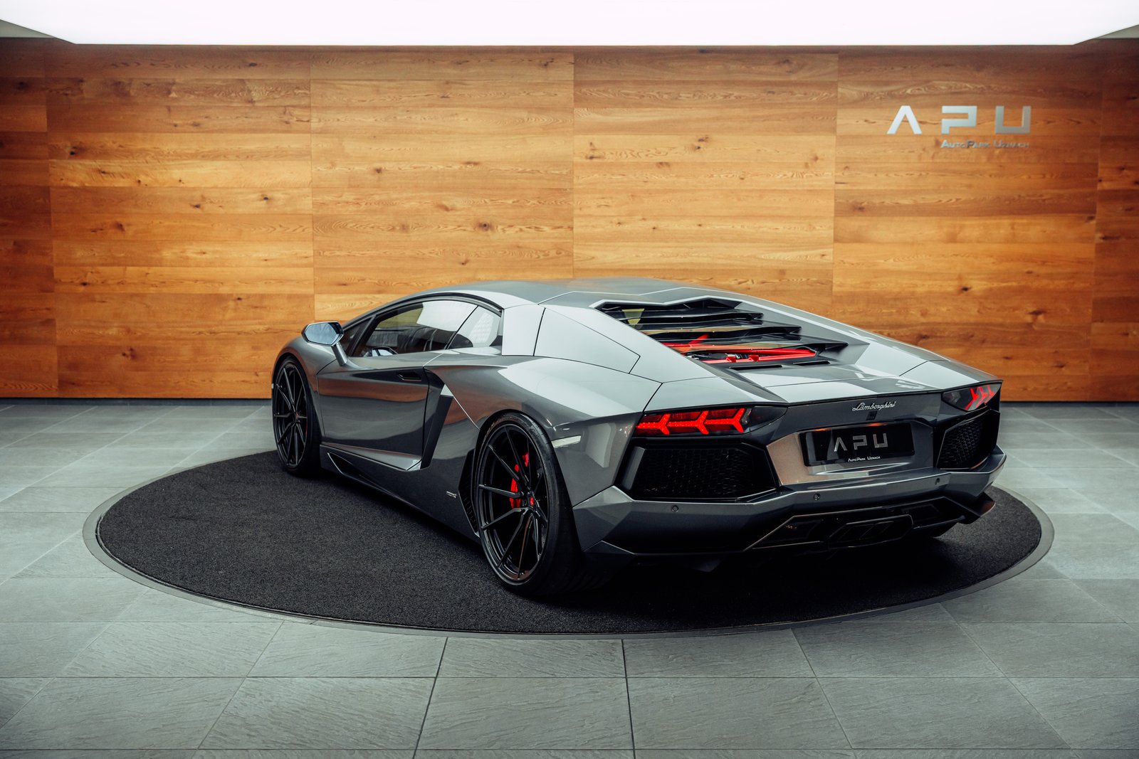 LAMBORGHINI Aventador LP700-4 Coupé E-Gear Grigio Estoque, Benzin, Occasion / Gebraucht, Automatik - 3