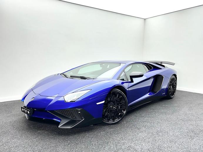 LAMBORGHINI Aventador LP750-4 Superveloce Coupé E-Gear, Essence, Occasion / Utilisé, Automatique