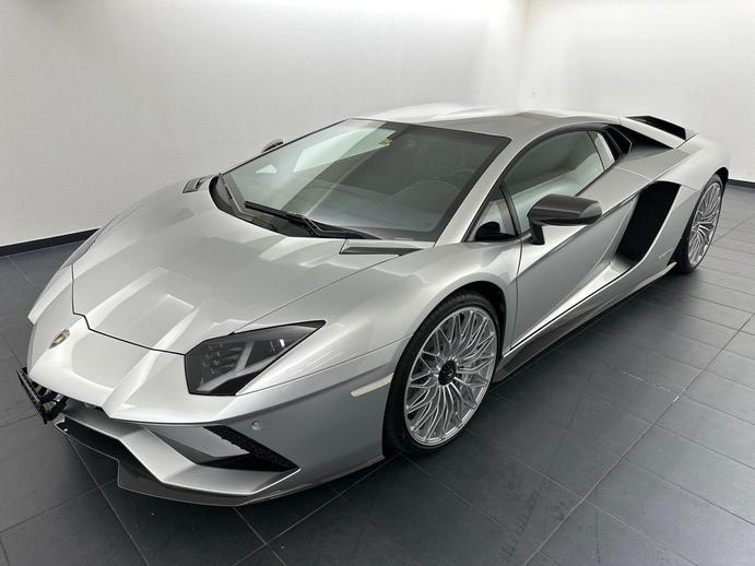 LAMBORGHINI Aventador S LP740-4 Coupé E-Gear, Essence, Occasion / Utilisé, Automatique
