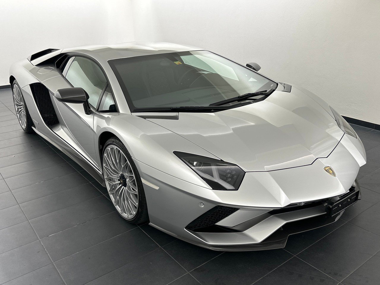 LAMBORGHINI Aventador S LP740-4 Coupé E-Gear, Essence, Occasion / Utilisé, Automatique - 4