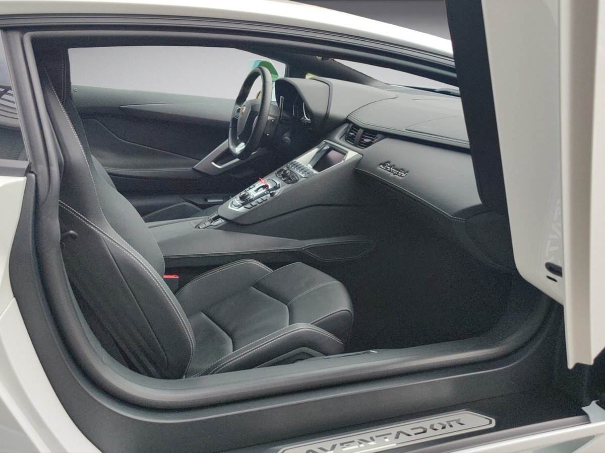LAMBORGHINI Aventador LP700-4 Coupé E-Gear, Essence, Occasion / Utilisé, Automatique - 6