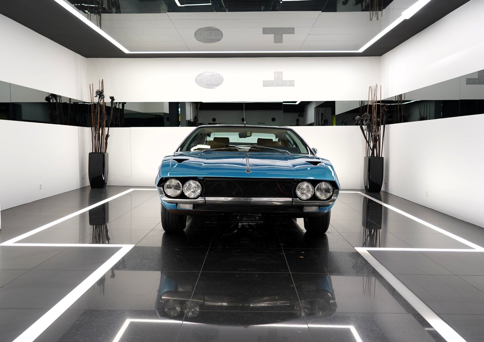 LAMBORGHINI Espada GT 400, Petrol, Second hand / Used, Manual - 3