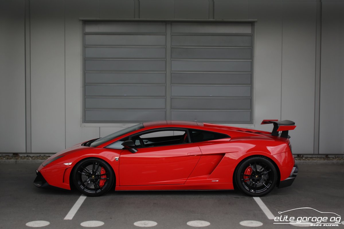 LAMBORGHINI Gallardo LP570-4 Coupé Super Trofeo Lim. Ed. 1/150 E-Gear, Benzin, Occasion / Gebraucht, Automatik - 2