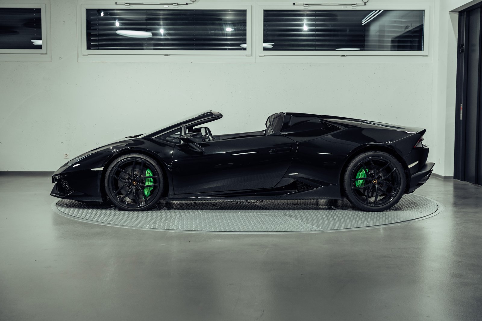 LAMBORGHINI Huracan LP610-4 Spyder DCT, Benzin, Occasion / Gebraucht, Automatik - 3