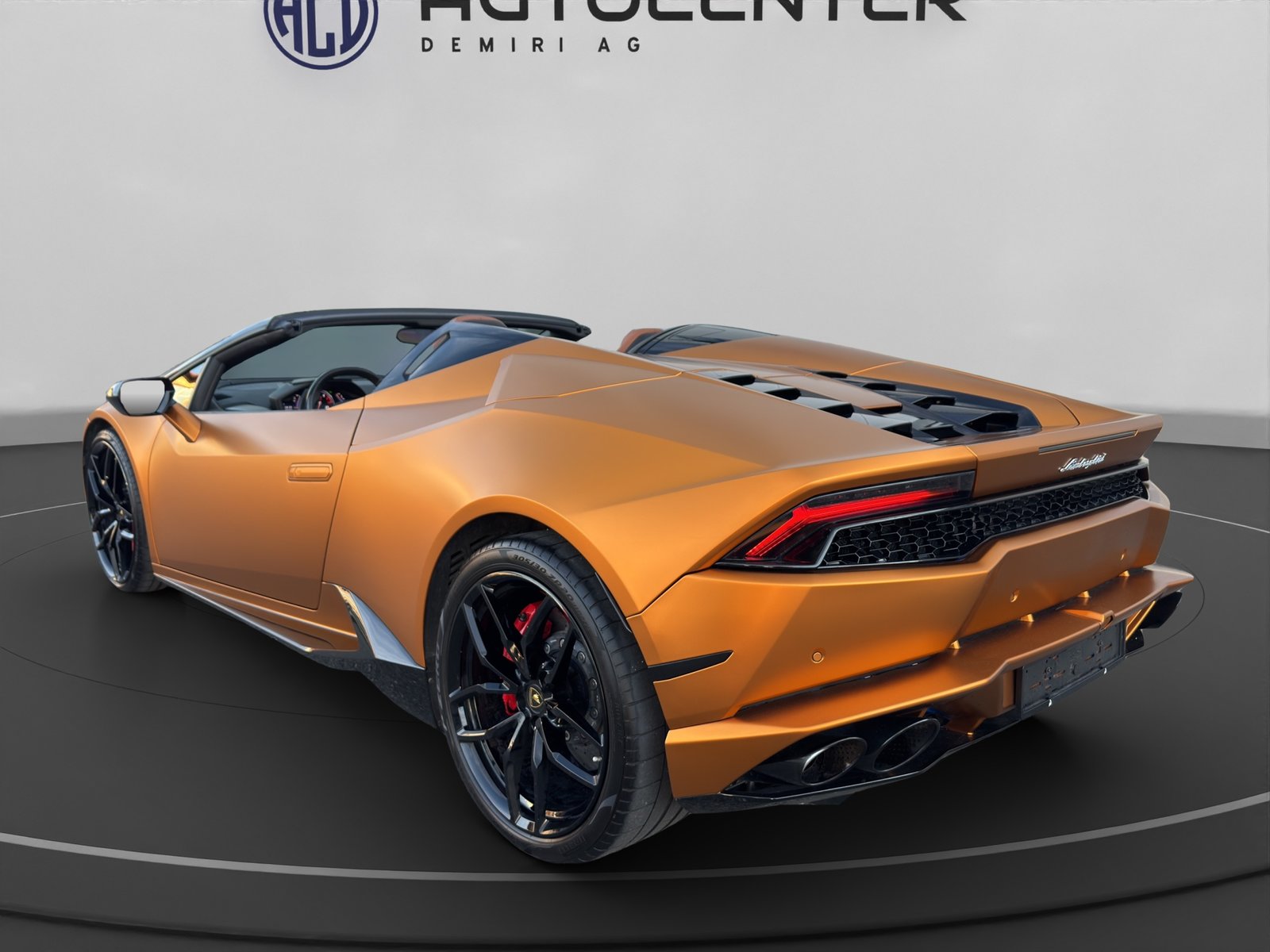 LAMBORGHINI Huracan LP610-4 Spyder DCT, Essence, Occasion / Utilisé, Automatique - 4