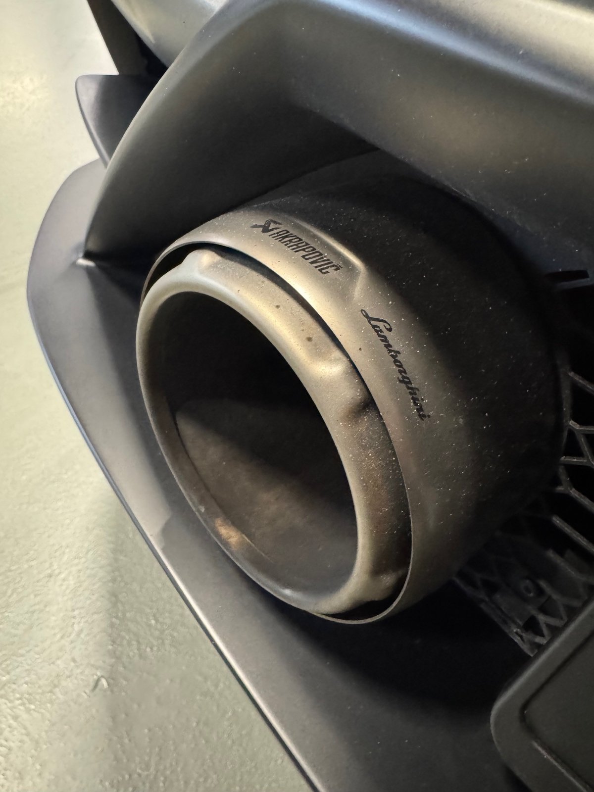 LAMBORGHINI Huracan EVO Spyder DCT *Akrapovic*, Essence, Occasion / Utilisé, Automatique - 6