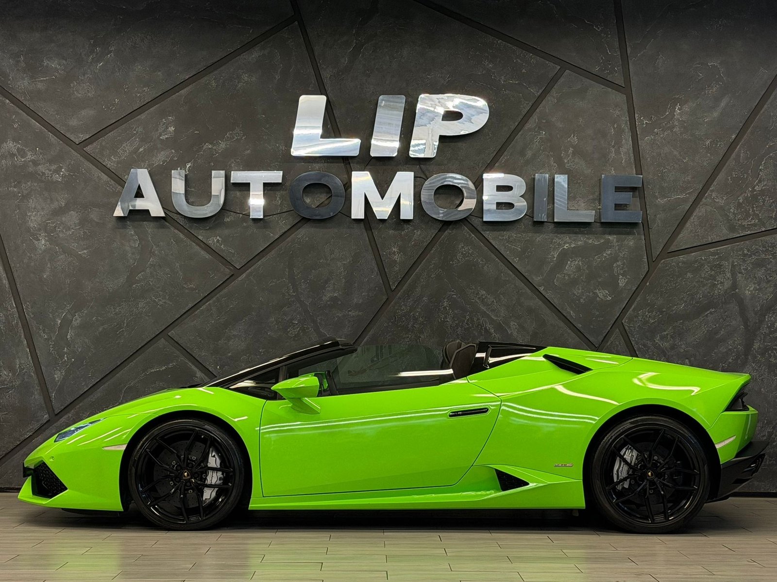 LAMBORGHINI Huracan LP610-4 Spyder DCT, Petrol, Second hand / Used, Automatic - 5