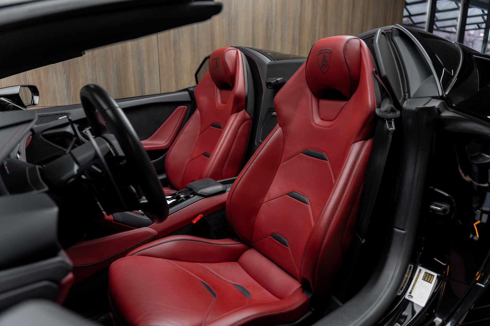 LAMBORGHINI Huracan EVO Spyder DCT, Petrol, Second hand / Used, Automatic - 6