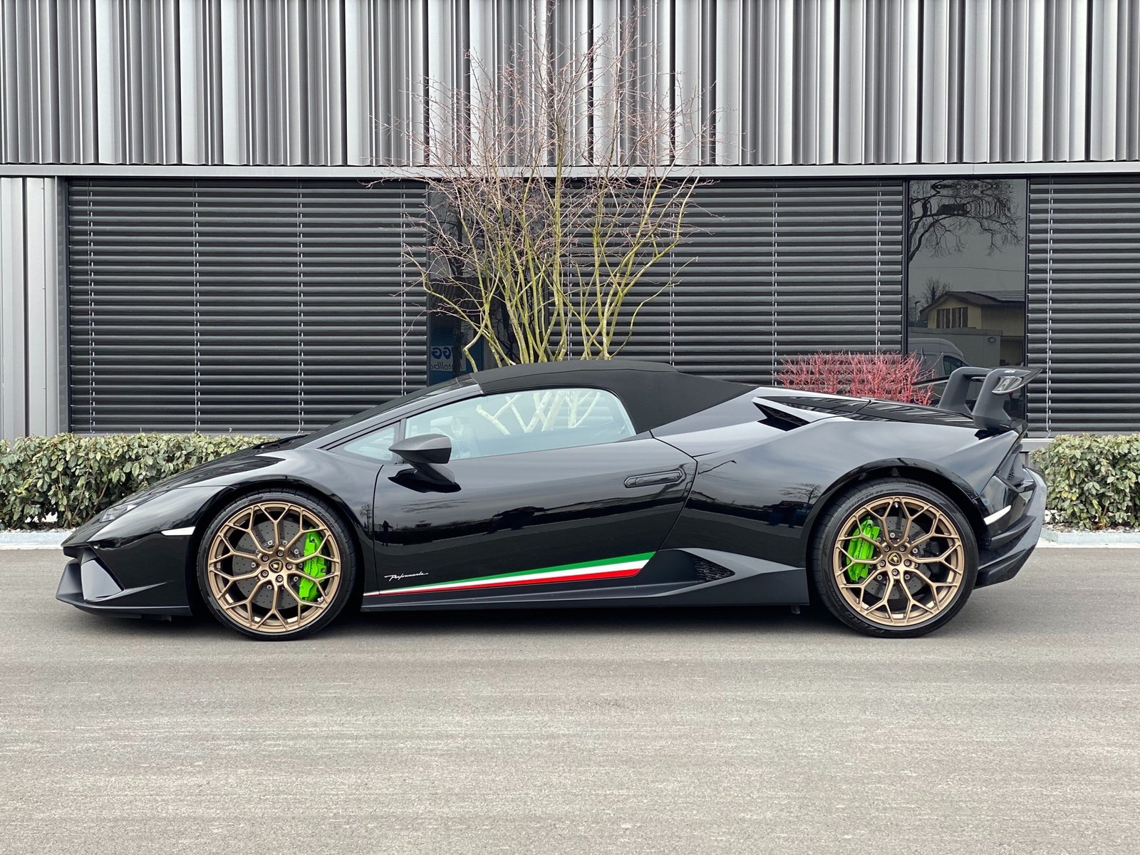 LAMBORGHINI Huracan LP640-4 Spyder Performante DCT, Essence, Occasion / Utilisé, Automatique - 2