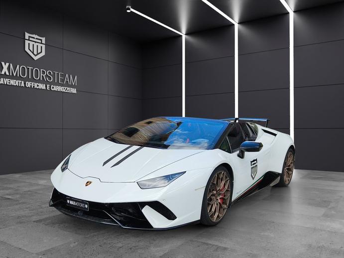 LAMBORGHINI Huracan LP640-4 Spyder Performante DCT, Petrol, Second hand / Used, Automatic