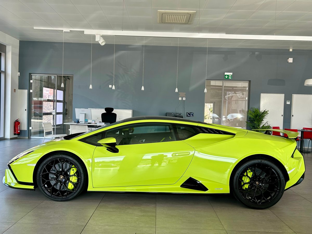 LAMBORGHINI Tecnica, Benzina, Occasioni / Usate, Automatico - 4