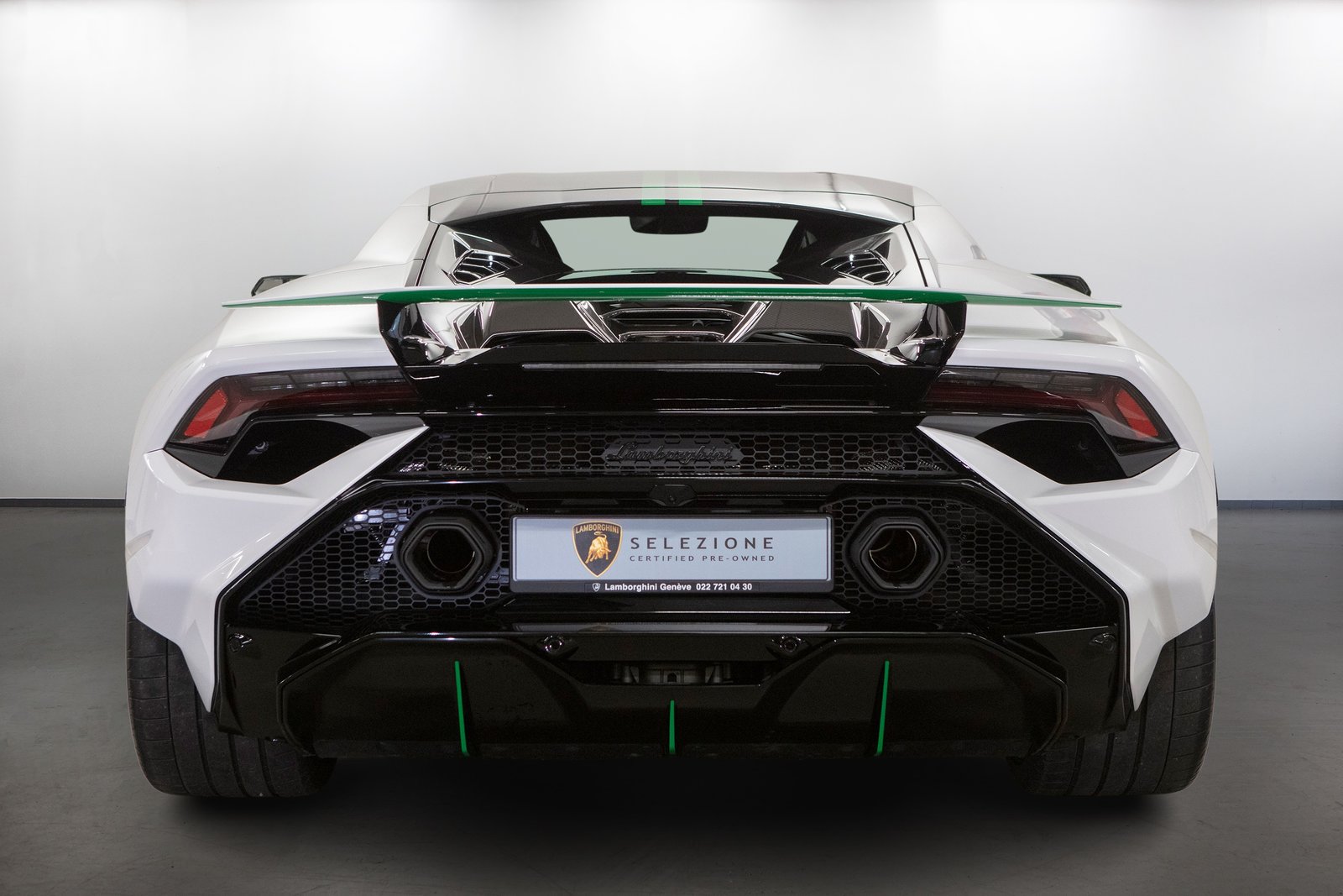 LAMBORGHINI Huracán Tecnica 60th AnniversaryCoupé DCT RWD, Petrol, Second hand / Used, Automatic - 4