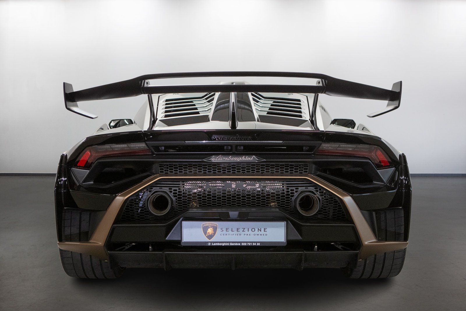 LAMBORGHINI Huracan STO Coupé DCT RWD, Petrol, Second hand / Used, Automatic - 4
