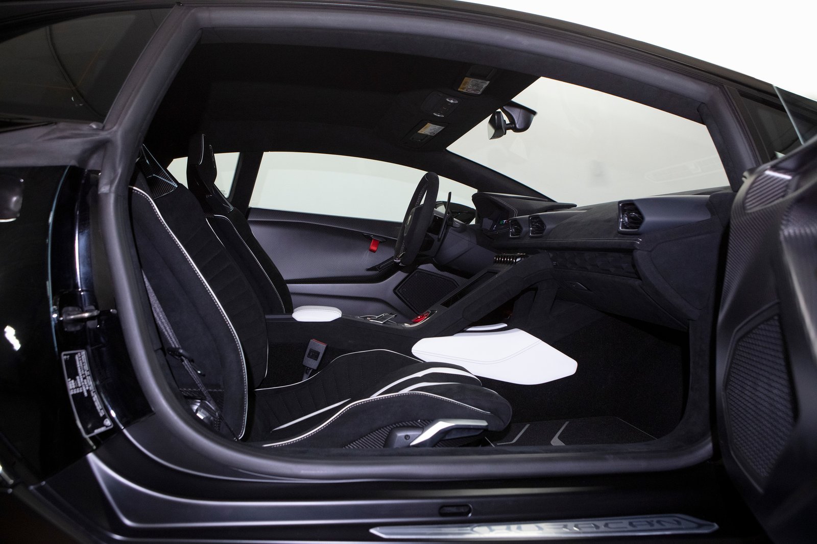 LAMBORGHINI Huracan STO Coupé DCT RWD, Petrol, Second hand / Used, Automatic - 6