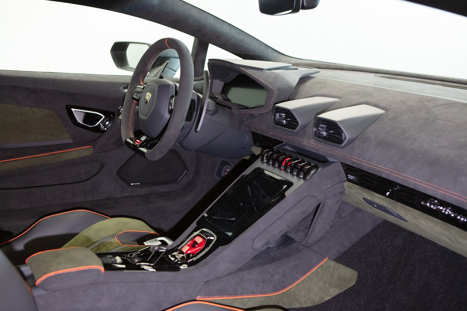LAMBORGHINI Huracán Sterrato Coupé DCT, Essence, Occasion / Utilisé, Automatique - 7