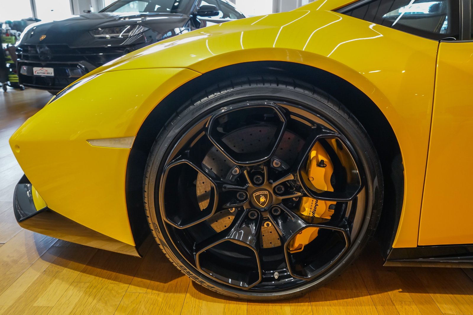 LAMBORGHINI Huracan LP610-4 Coupé DCT, Benzin, Occasion / Gebraucht, Automatik - 4