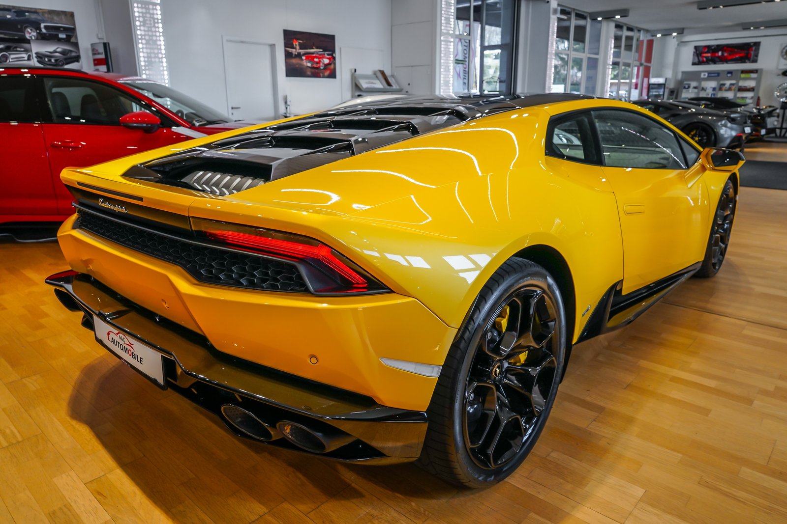 LAMBORGHINI Huracan LP610-4 Coupé DCT, Benzin, Occasion / Gebraucht, Automatik - 7