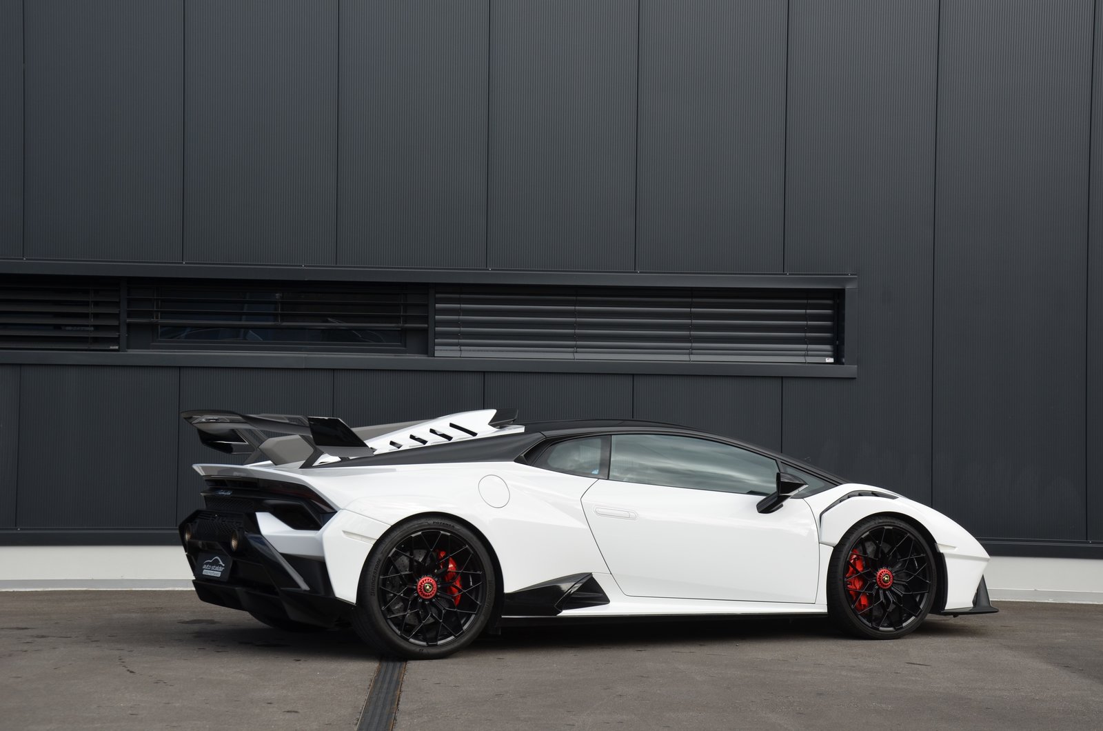 LAMBORGHINI Huracan STO Coupé DCT RWD, Petrol, Second hand / Used, Automatic - 5