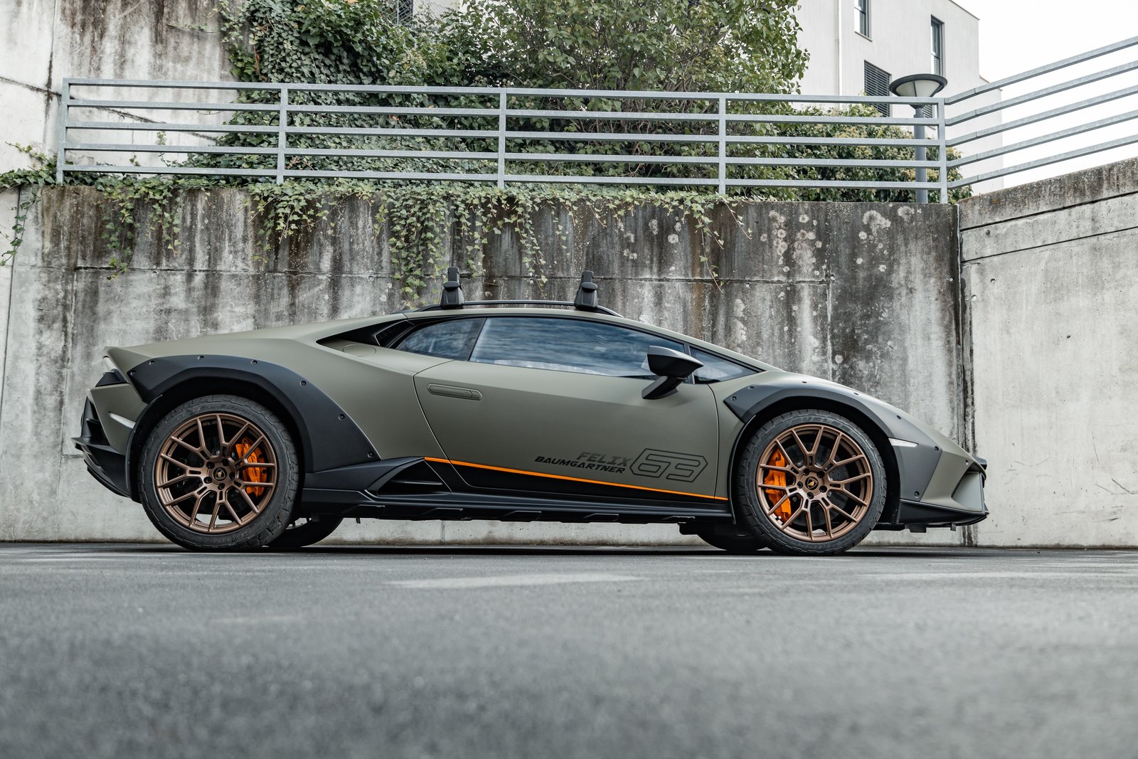 LAMBORGHINI Huracan Sterrato