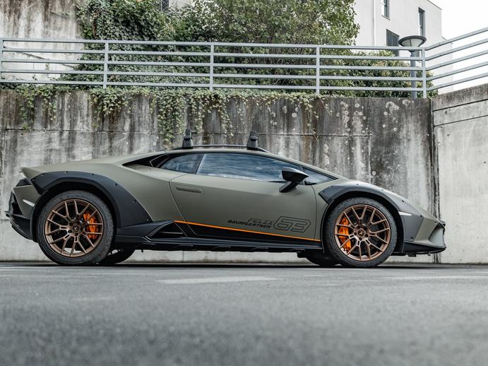 LAMBORGHINI Huracan Sterrato, Petrol, Second hand / Used, Automatic
