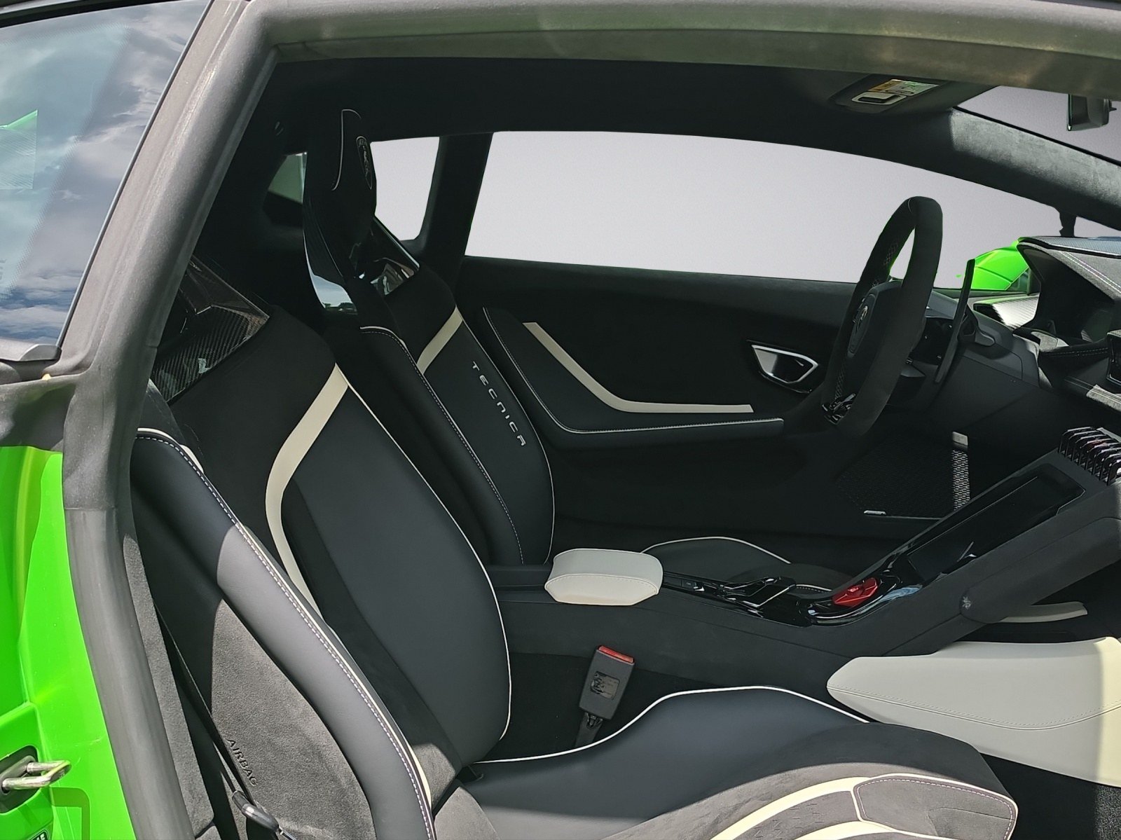 LAMBORGHINI Huracan Coupé 5.2 Tecnica, Petrol, Second hand / Used, Automatic - 4