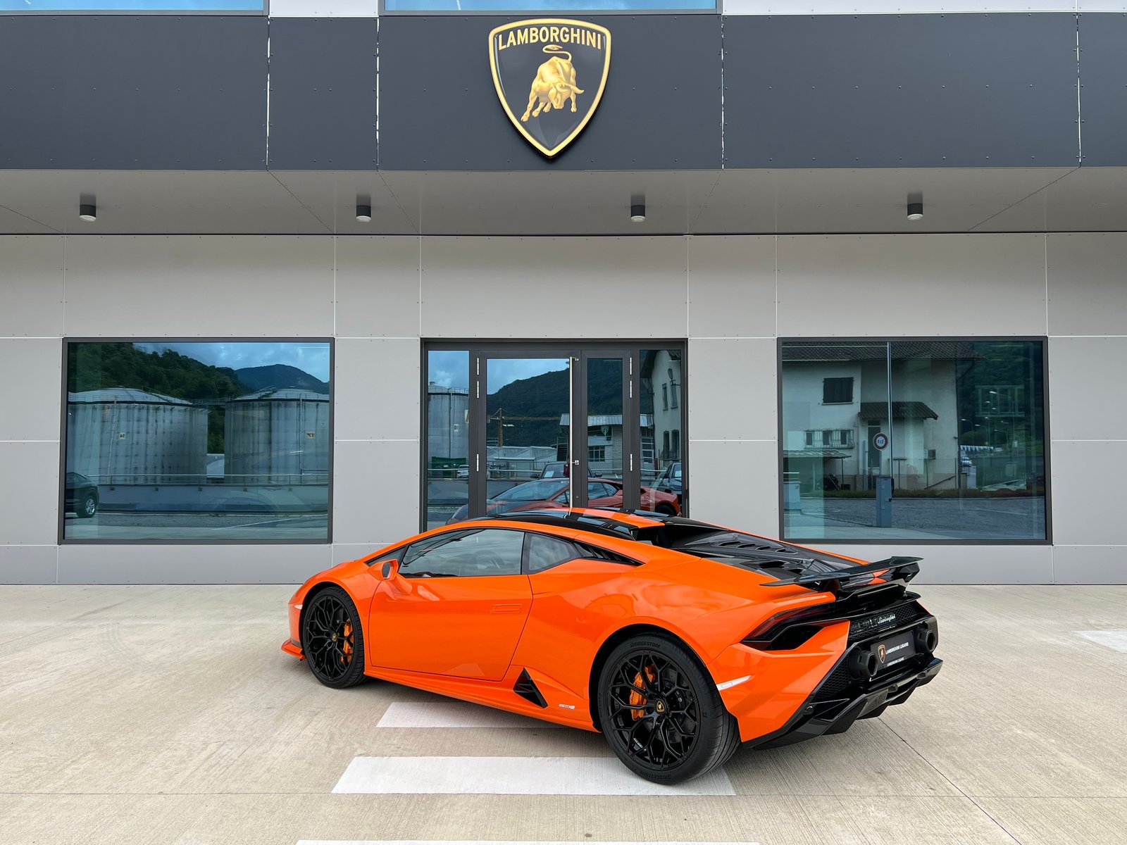 LAMBORGHINI Huracan Tecnica MY24 Selezione Certified Pre-Own, Essence, Occasion / Utilisé, Automatique - 5
