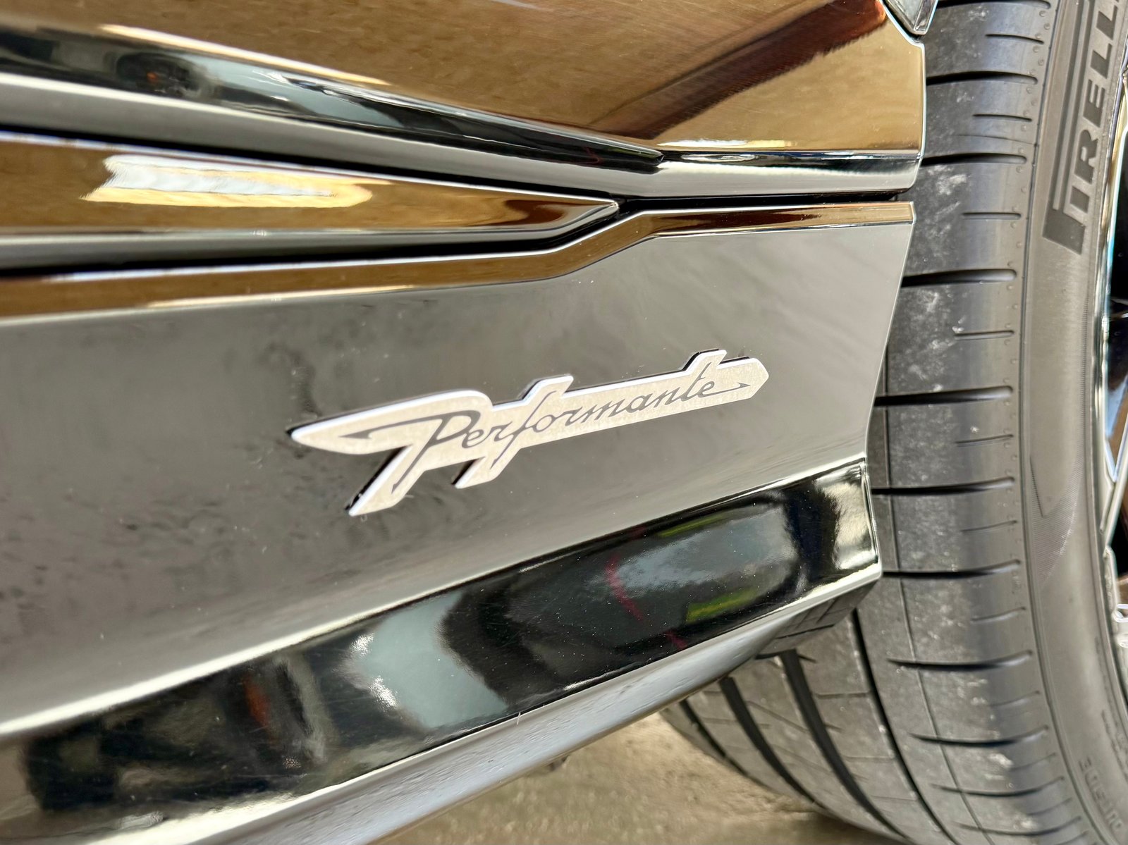 LAMBORGHINI Performante 60 anniversario, Benzin, Occasion / Gebraucht, Automatik - 7